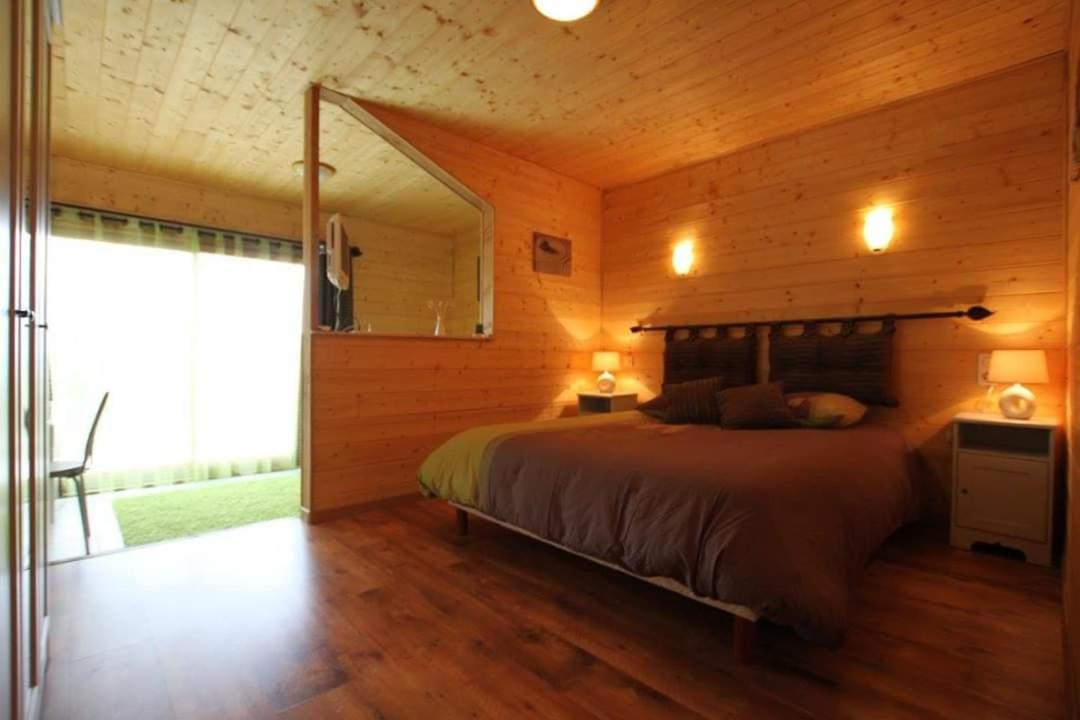 Ecolodge Les Sentiers Du Lac - Domaine De La Gaia Soreze ภายนอก รูปภาพ